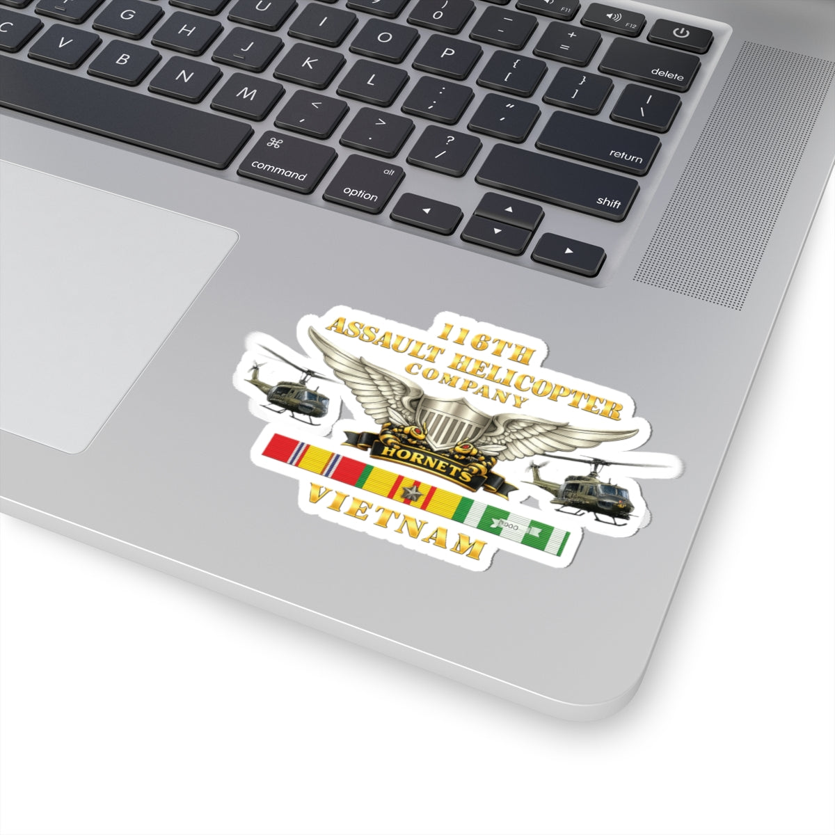 Kiss-Cut Stickers - Army - 116th Assault Helicopter Co w  Aviator Badge w VN SVC - HORNETS - Side X Side - 3D - Enhanced