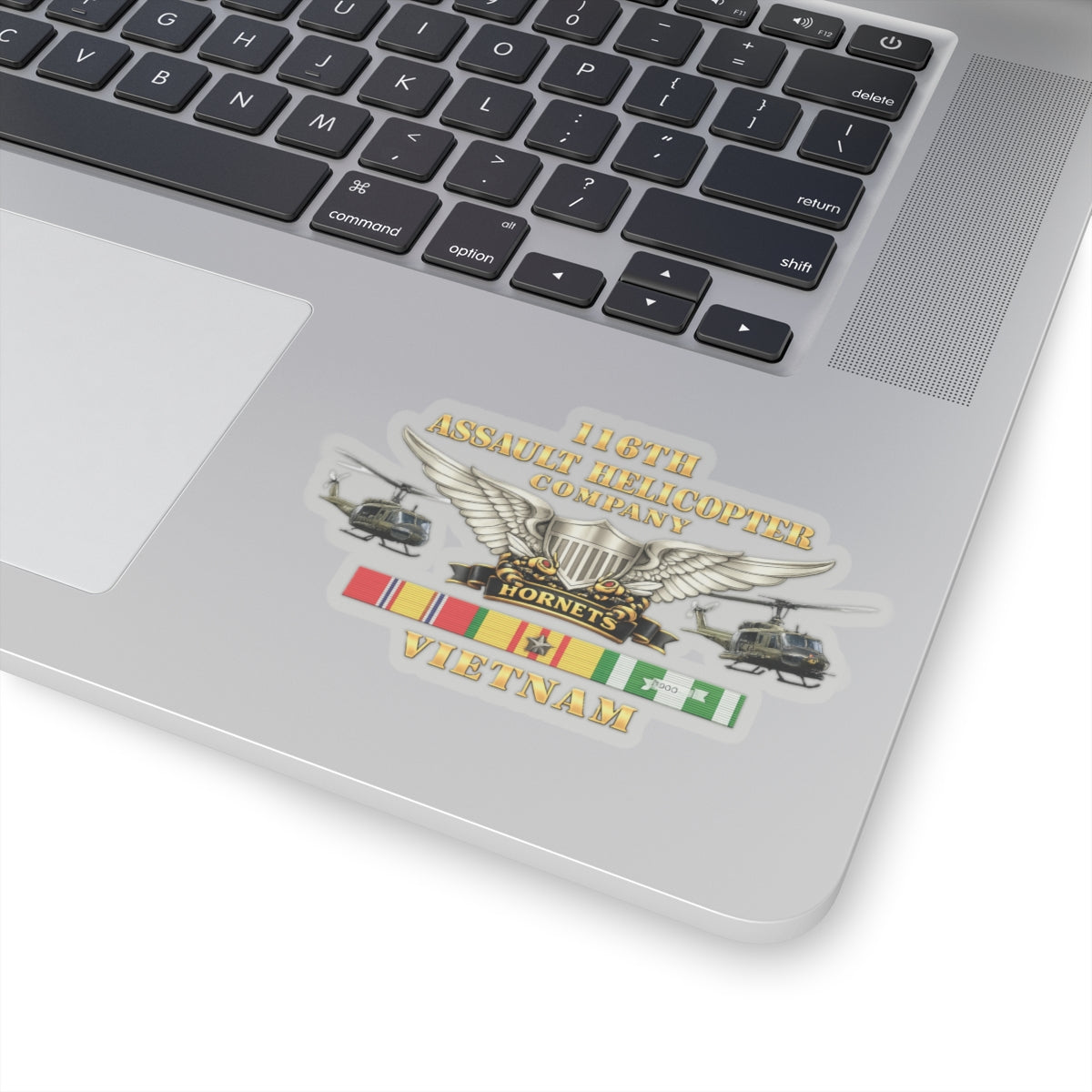 Kiss-Cut Stickers - Army - 116th Assault Helicopter Co w  Aviator Badge w VN SVC - HORNETS - Side X Side - 3D - Enhanced