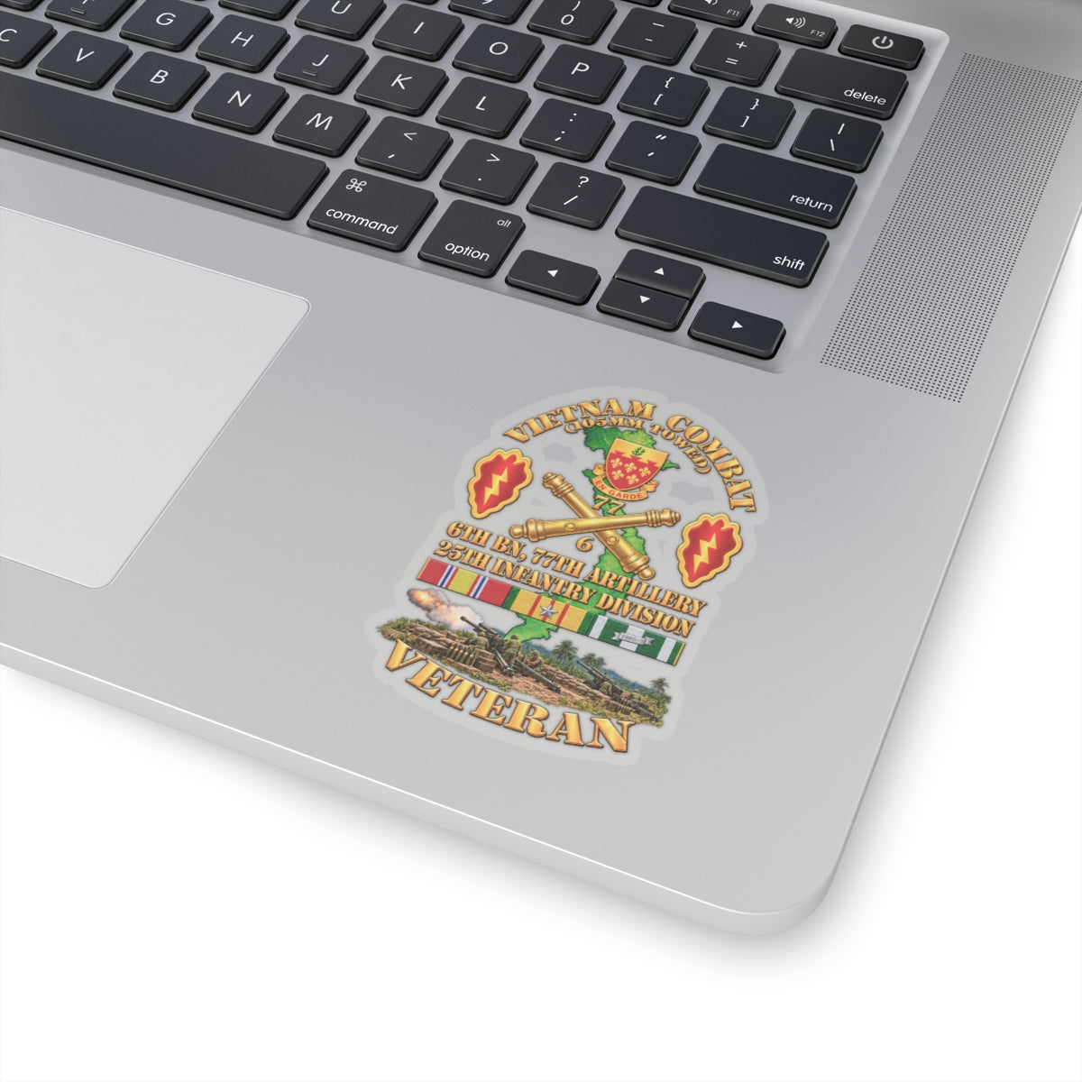 Kiss-Cut Stickers - Army - Vietnam Combat Veteran w 6th Bn 77th Artillery DUI -25th Infantry Div w Fire Mission Scene - 3D - Transparent